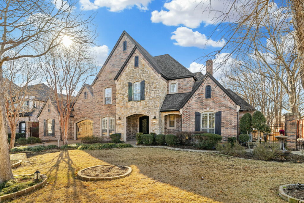 201 Stonington, Colleyville